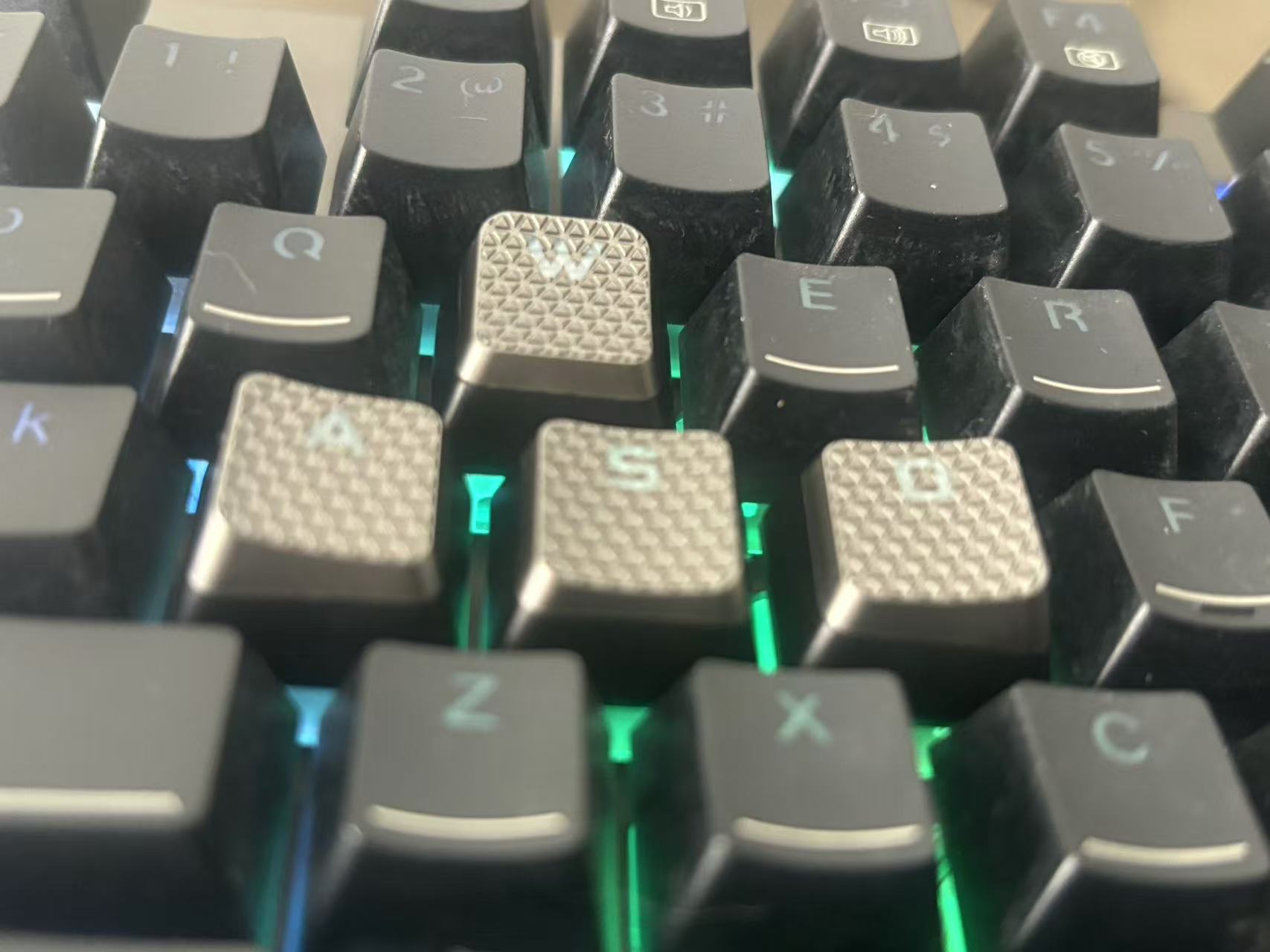 10 copritasti retroilluminati  - Gaming Keyboard Corsair recensione e prezzo